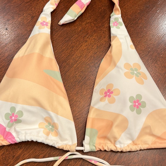 Aurelle Bikini 2 Piece Swim. Medium NWT - Picture 10 of 13